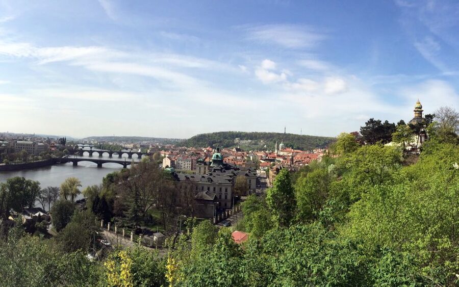Prague: Stunning Viewpoints, Castle, City & Park E-Bike Tour - Should You Book the Prague E-Bike Tour?