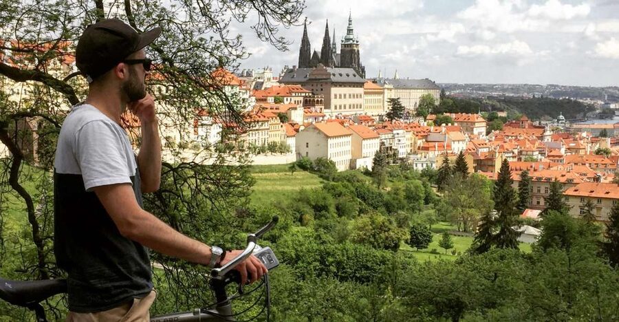Prague: Stunning Viewpoints, Castle, City & Park E-Bike Tour - New Town, Wenceslas Square, and the Return