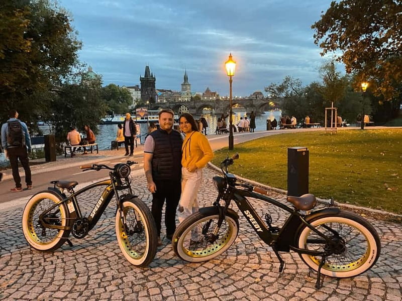 Prague Viewpoints & Historical Ebike Tour - Key details at a glance