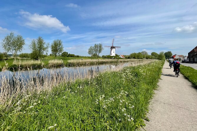 Private Bruges Countryside Cycling Tour to Damme with Guided Walk - Key points to know before booking