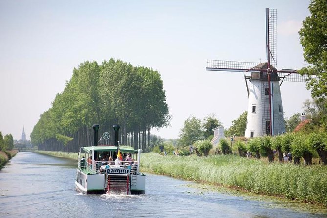 Private Bruges Countryside Cycling Tour to Damme with Guided Walk - Along the Brugse Vesten and the old city gates
