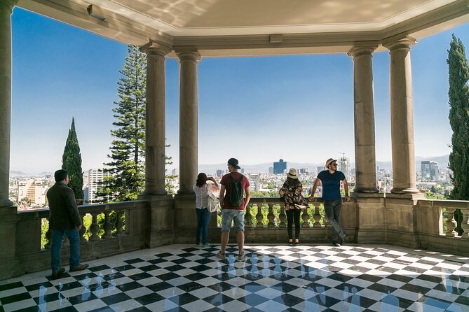Private Chapultepec Park by Bike Guided Tour - Fountains, poets, and Moctezuma’s Baths