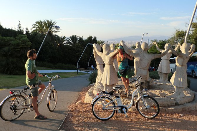 Private Electric Bike Guided Tour in Barcelona - Starting at Plaça Reial in the old city