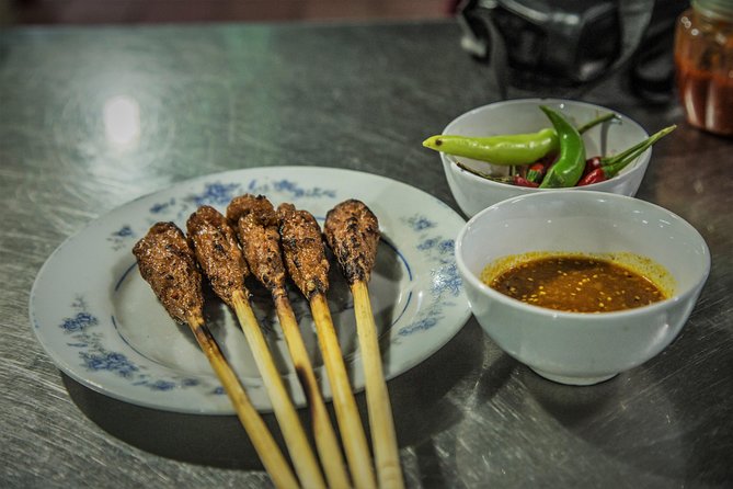 Private Hoi An Evening Food Tastings Tour by Bike - What the $65 price really covers