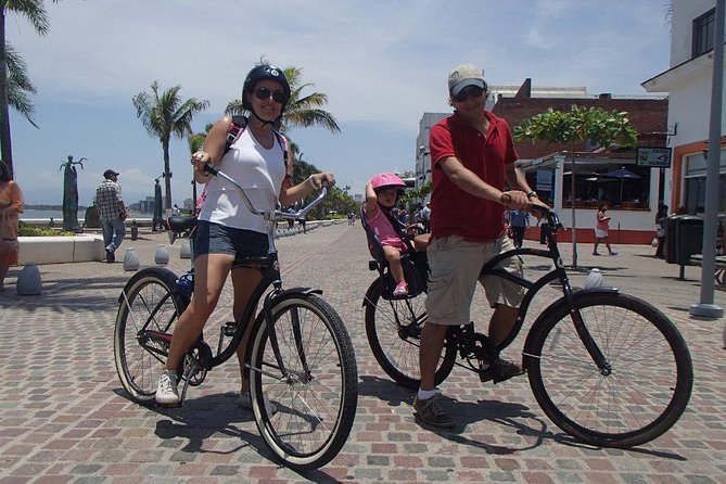 Private Tour in El Malecon Boardwalk Bike Ride - Starting at Xiutla Riders near the city center