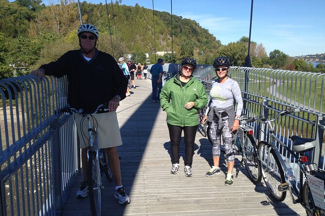 Quebec City: Electric Bike Tour - Guides who make the route matter