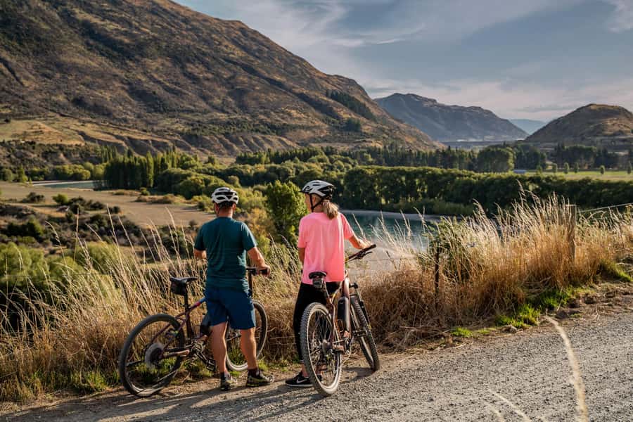 Queenstown: Arrowtown To Queenstown Biking Adventure - The Twin Rivers Trail and its mountain views