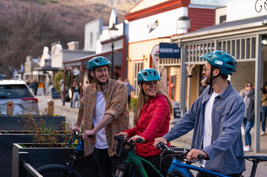Queenstown: Self-Guided Bike Ride on the Arrow Bridges Trail - Six bridges and the Kawarau river gorges
