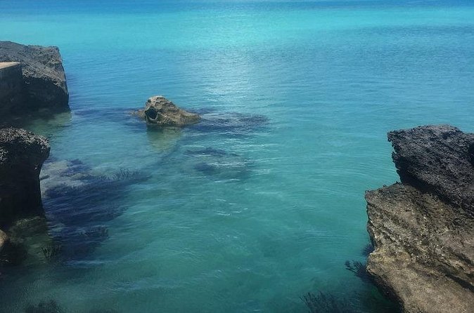 Railway Trail Bike and Beach Tour in Bermuda - Somerset Bridge, a small structure with a big claim