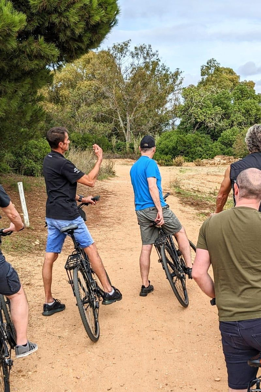 Ria Formosa: Guided Bike Tour (3h), Início na Quinta do Lago - Starting at The Shack in Quinta do Lago