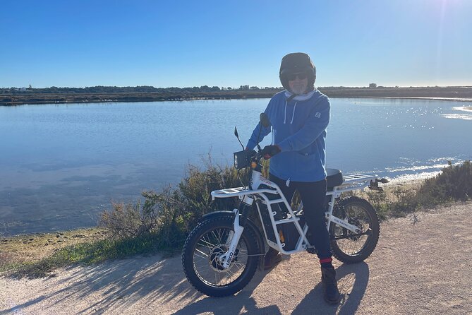 Ride through Paradise: Faro Island Electric 2x2 bike Tour - Reaching Faro Island and its wide beach