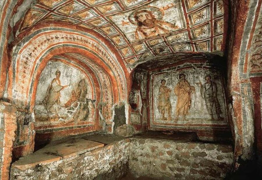 Roma: DELUXE Appian Way Bike Tour, Catacombs Visit & Lunch - Circus of Maxentius and the final stretch