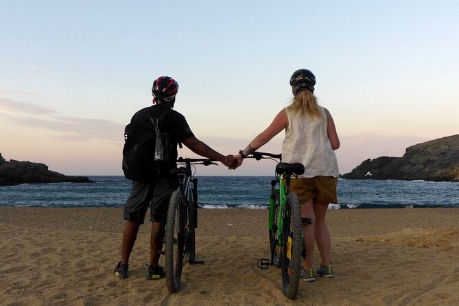Romantic Cycling Tour with Private Picnic at the beach - What the $150.85 price really covers