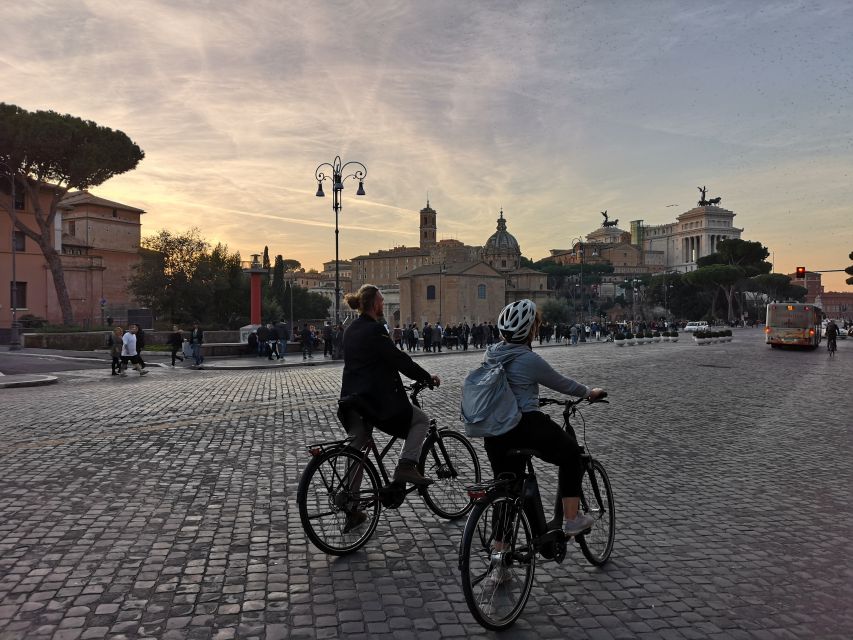 Rome: 3.5-Hour Small Group E-Bike Tour - St. Peter’s Basilica and the Reach of the Route