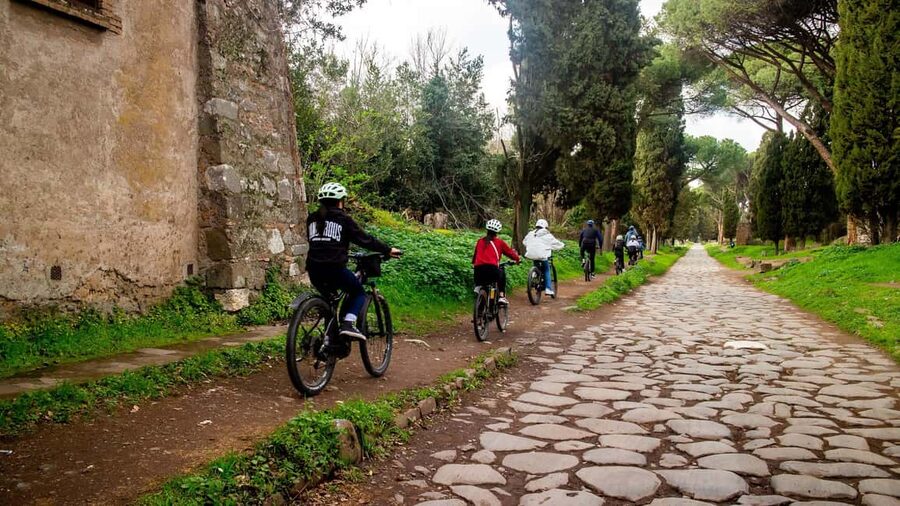 Rome: Appian Way Aqueducts Bike Tour (UPG Catacombs & Lunch) - Catacombs of St. Callixtus on the five-hour tour