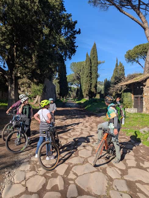 Rome: Appian Way, Aqueducts, & Catacombs E-Bike Guided Tour - Aqueduct Park, the tour’s great visual reward