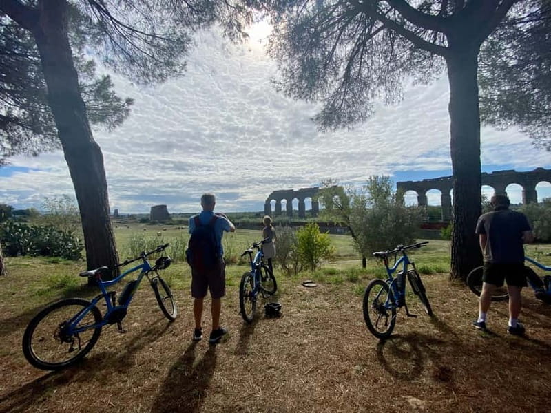 Rome: Appian Way & Aqueducts E-Bike Tour (Catacombs & Food) - The Aqueducts Park and its huge arches