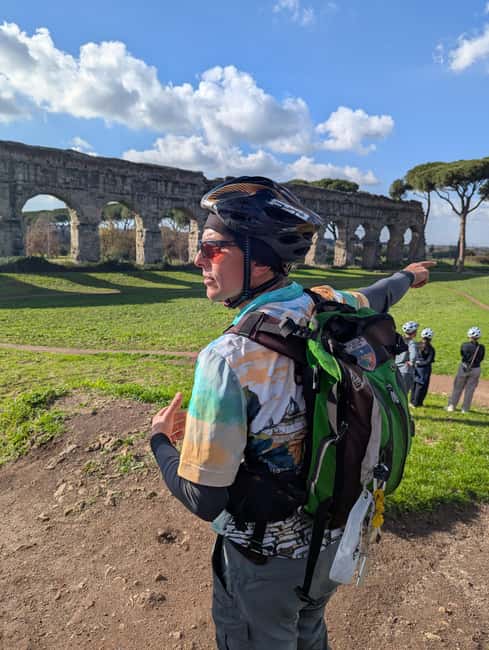 Rome: Appian Way, Catacombs & Aqueducts by eBike + Transfer - What the four and a half hours feel like