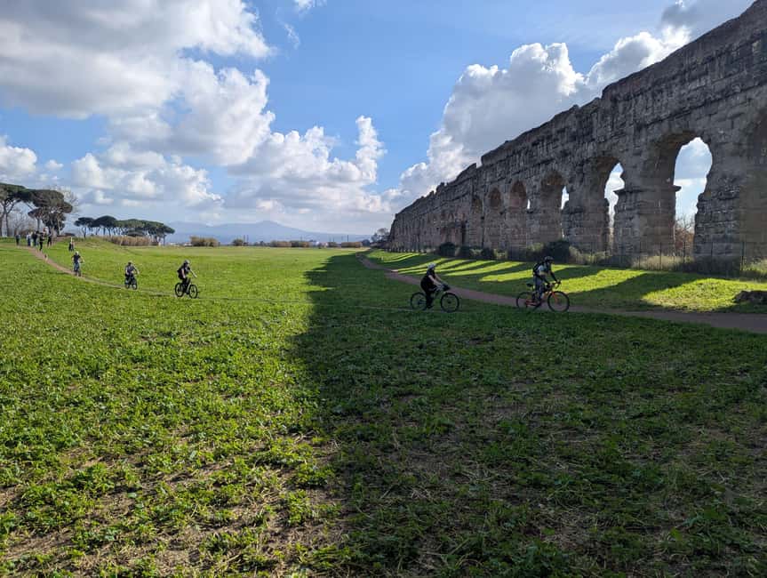 Rome: Appian Way, Catacombs & Aqueducts by eBike + Transfer - Catacombs first, then Rome’s ancient road