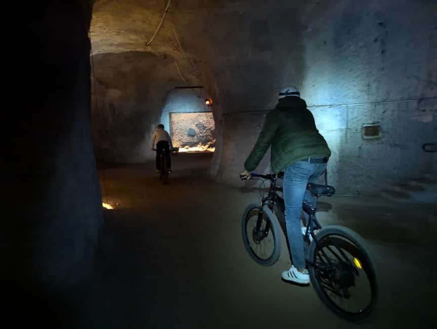Rome: Appian Way E-Bike tour & Ancient Underground Labyrinth - Aqueducts Park, where Rome’s engineering takes over