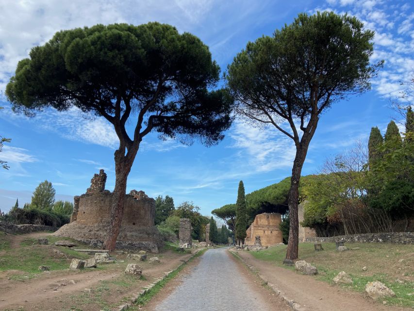 Rome: Appian Way Guided Tour on E-Bike with italian Aperitif - The Appian Way Archaeological Park and ancient paving stones