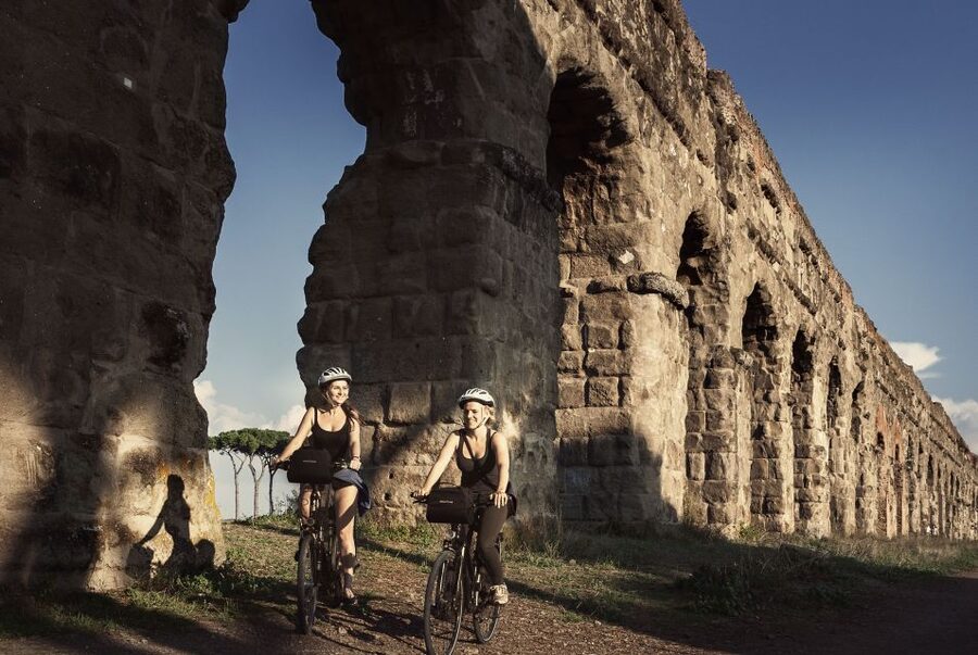 Rome: Appian Way & Roman Aqueducts Guided E-Bike Tour - Catacombs, tombs, and the road out of Rome