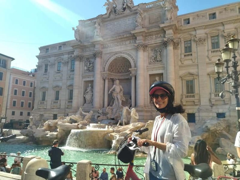 Rome Bike and eBike Rentals - A three-hour route through central Rome