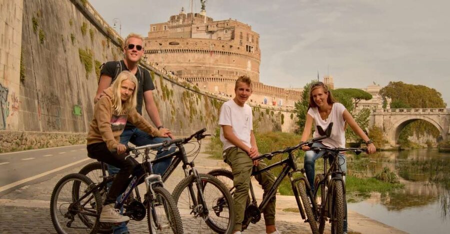 Rome: Bike Rental 4-hours - Who should book this Rome bike rental?