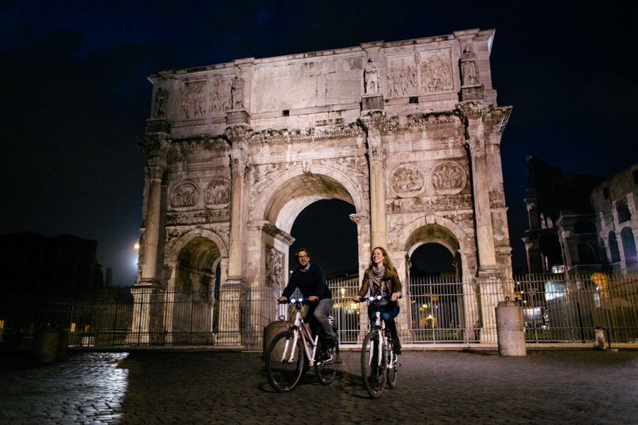 Rome by Night: 3-Hour Bike Experience - What the three-hour pace feels like