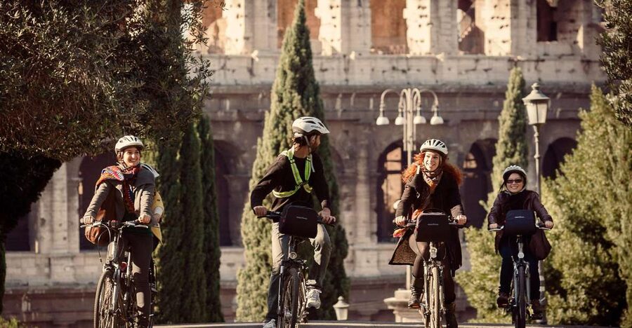 Rome: Cannondale E-Bike Tour of Top Landmarks & More - Trevi Fountain, the Spanish Steps, and Piazza del Popolo