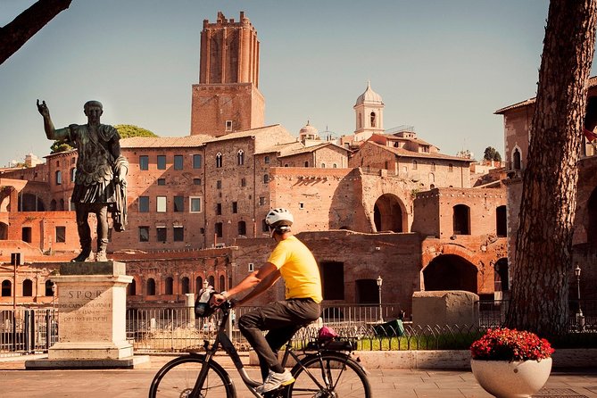 Rome City Small Group Bike Tour with quality Cannondale EBike - Why an e-bike works so well in Rome