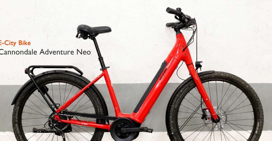 Rome: E-Bike Rental with Helmet and U-Lock - Starting at Via Labicana 49