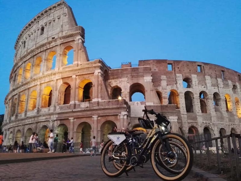 Rome: E-Bike Sunset Tour with Pizza Option - Riding safely through Rome