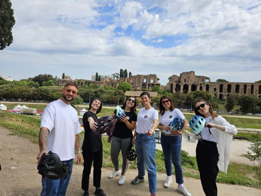 Rome E-Bike Tour with a local! Top Attractions & Hidden Gems - How Luigi shapes the ride