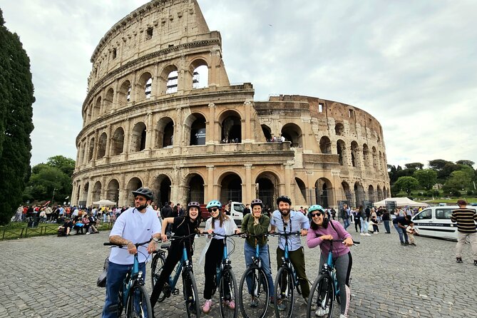 Rome E-Bike Tour with a local! Top Attractions & Hidden Gems - Starting near the Trevi Fountain