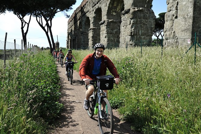 Rome EBike Tour: Appian Way, Catacombs & Roman Aqueducts - Catacombs of San Callisto or San Sebastiano
