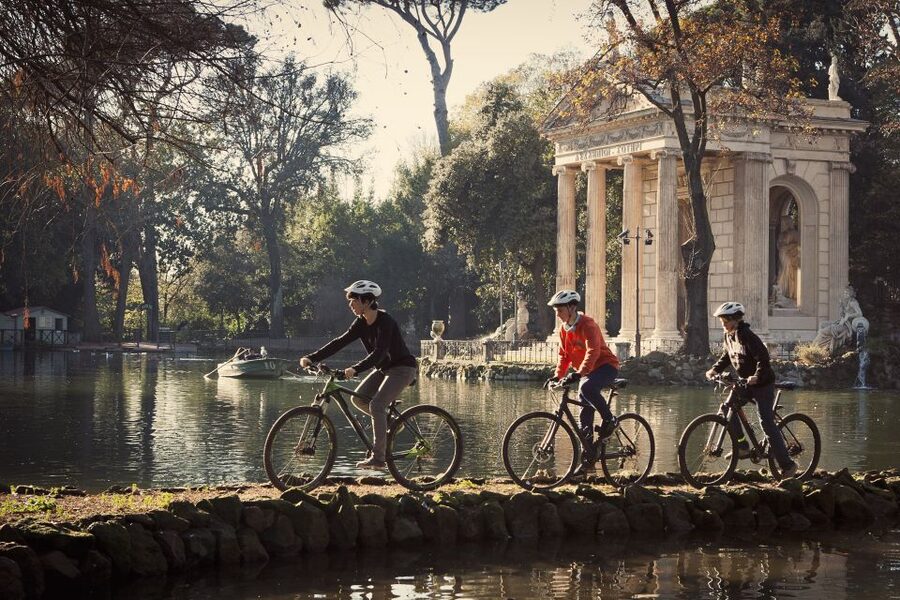 Rome: Full-Day Guided Tour by E-Bike with Lunch Included - Why an e-bike makes sense in Rome