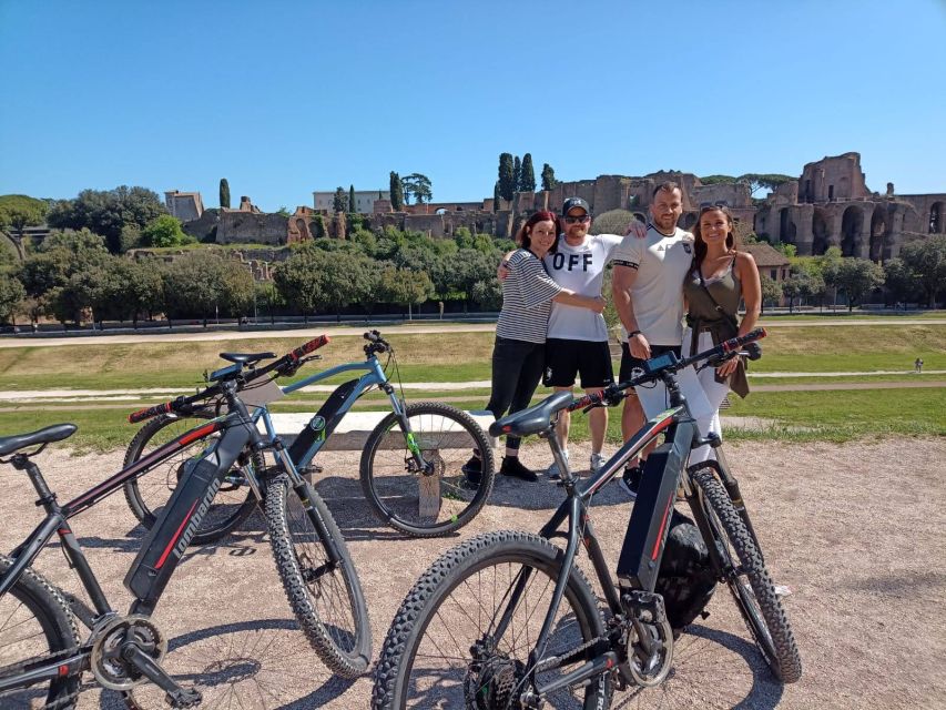 Rome: Piazza Venezia E-Bike Rental - Reaching the Appian Way Regional Park