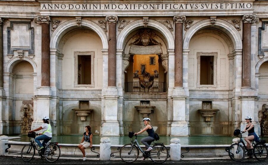 Rome: Private Half-Day Bike Tour with E-bike - Key points to know before you book