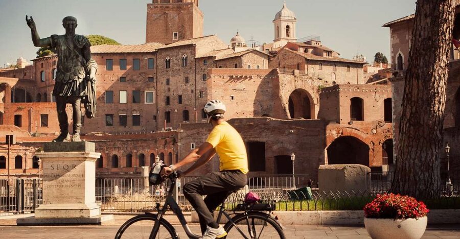 Rome: Private Half-Day Bike Tour with E-bike - Why an e-bike works well for Rome