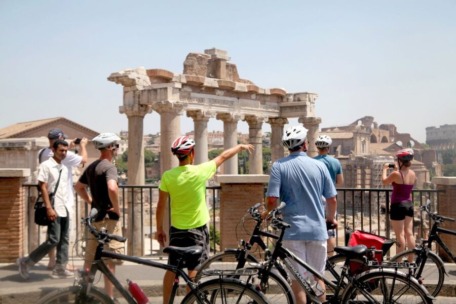 Rome: Top Highlights & Hidden Gems Tour by Cannondale E-Bike - Why an E-bike is a smart way to see Rome