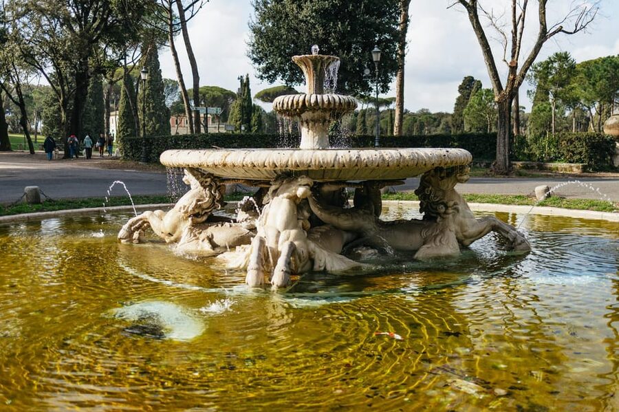Rome: Villa Borghese, Villa Ada, and Coppedè E-Bike Tour - Guides who add personality to the experience