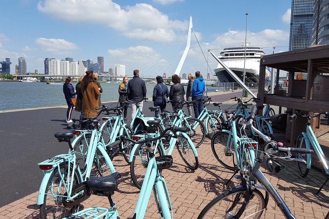 Rotterdam Bike Tour - all the Highlights - Why a bike is the right way to meet Rotterdam