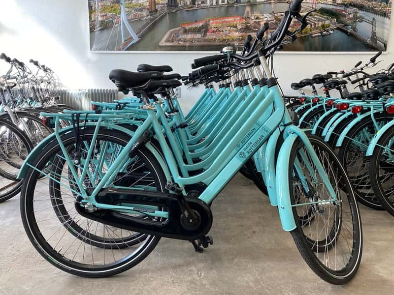 Rotterdam: City Highlights Guided Bike Tour - Why a bike is the right way to meet Rotterdam