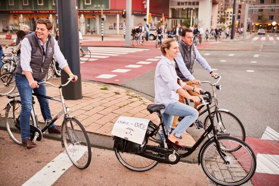 Rotterdam: Food Tour by Bike - Meeting near Witte de Withstraat