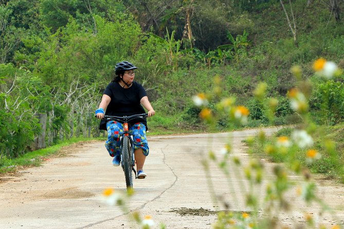 Rural Explorer Mountain Biking Tour Chiang Mai - Mork Fa Waterfall gives the morning a calm start