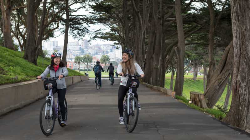 San Francisco: 1 Day Self Guided Bike Rental - Why a self-guided bike day works well in San Francisco