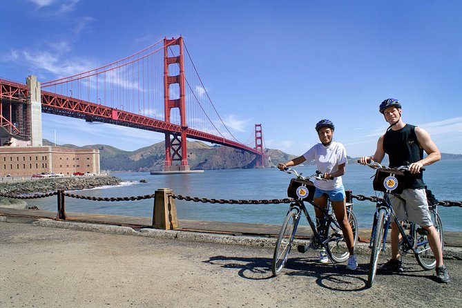 San Francisco: Golden Gate Bridge Bike Rental - Choosing between a regular bike and an electric bike