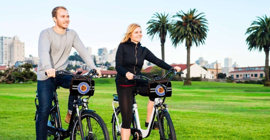 San Francisco: Golden Gate Bridge E-Bike Rental - Crossing the Golden Gate Bridge