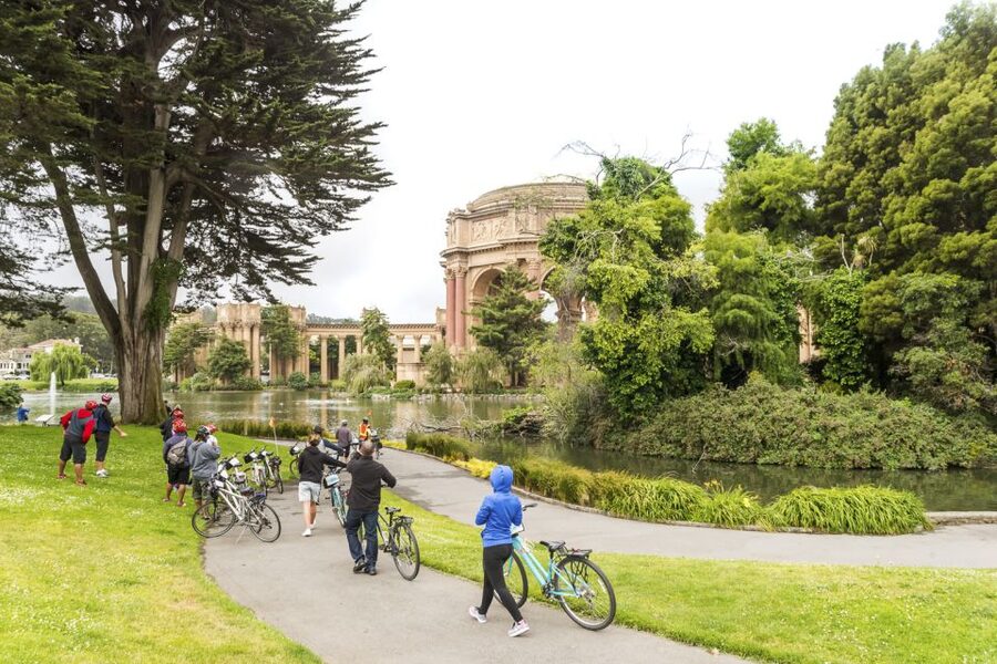 San Francisco: Golden Gate Bridge to Sausalito Cycling Tour - Who should book this three-hour ride?